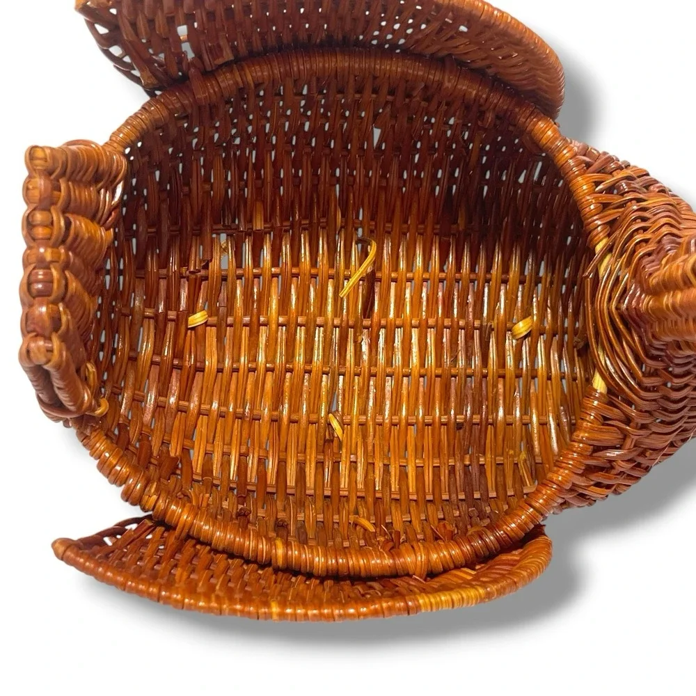 Wicker Woven Brown GOOSE DUCK BASKET Planter Holder Farmhouse Rustic 8.5